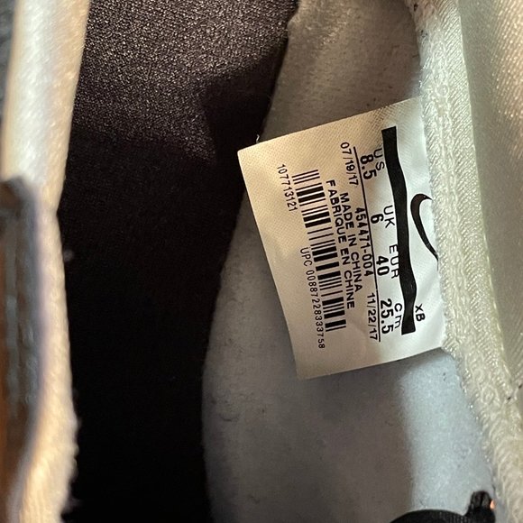 Nike Women's Court Tour - Black (size 8.5) - Picture 7 of 8